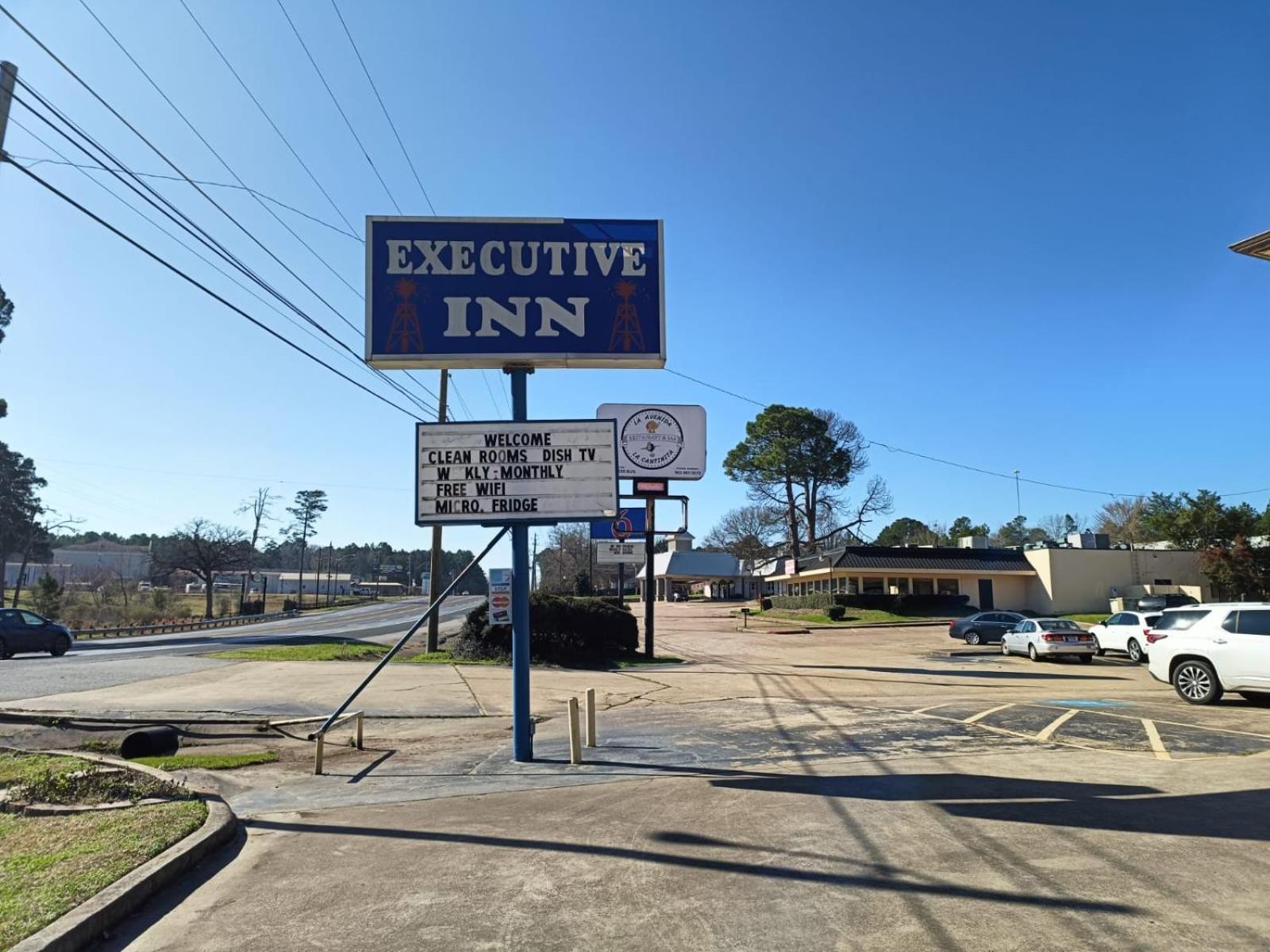 Executive Inn By Oyo Kilgore North מראה חיצוני תמונה